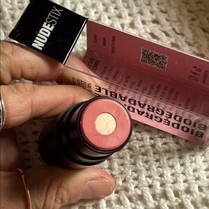 NUDESTIX Nudies Matte & Glow Core, ‘pink ice’